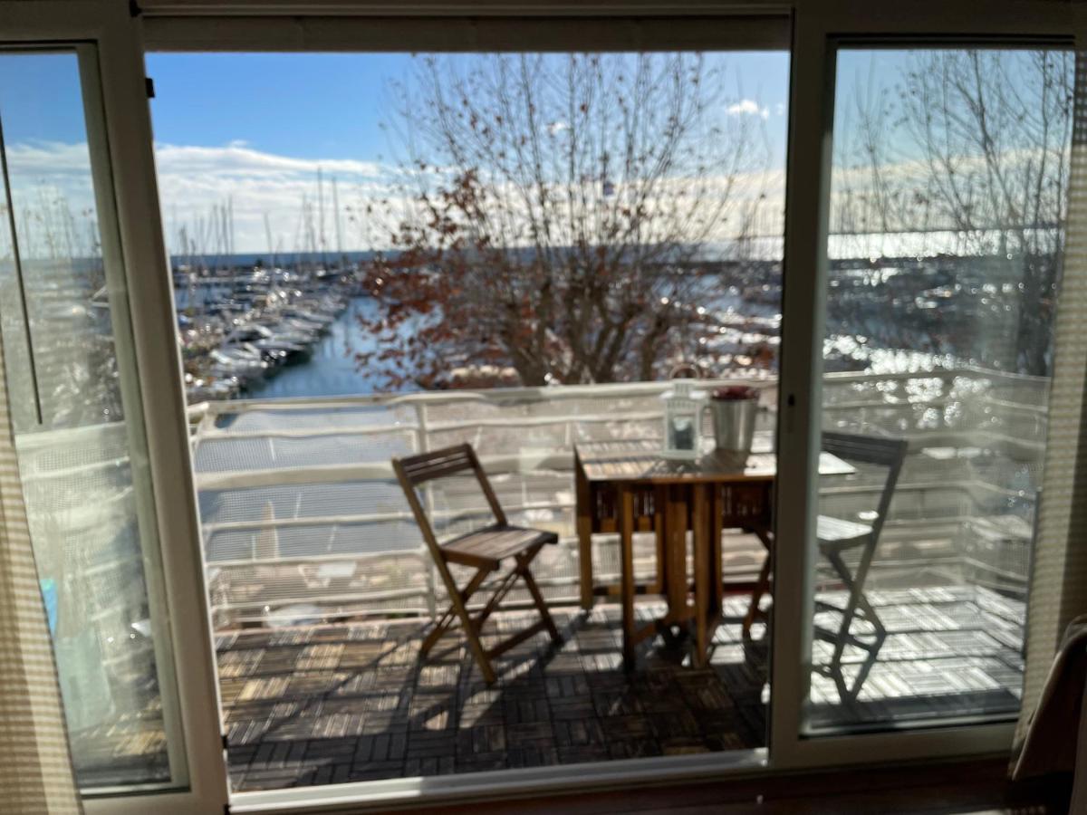 Le Petit Pinson Meerblick Port Golfe-Juan Exterior foto