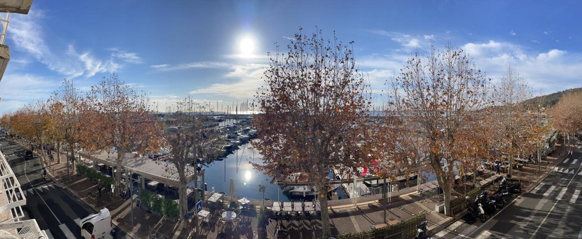 Le Petit Pinson Meerblick Port Golfe-Juan Exterior foto